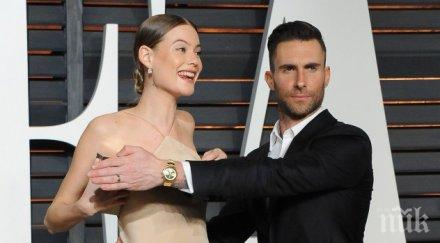 адам лавин стана женски татко снимки