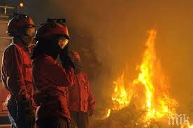 Пожар гори край 209-ти километър на магистрала „Тракия“