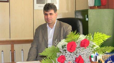 пик отстраниха ради минчев кмет перущица