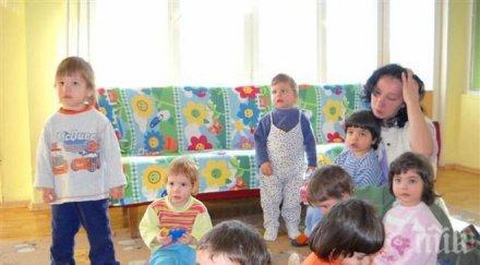 толерантни сме осиновителите отколкото осиновените