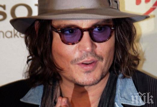 Джони Деп си продава пентхаусите за близо 13 млн. долара