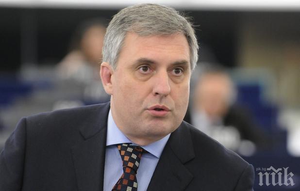 Калфин: Президентската институция не е куха или парадна