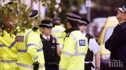 шофьор скандиращ аллах велик опита прегази хора пешеходна пътека