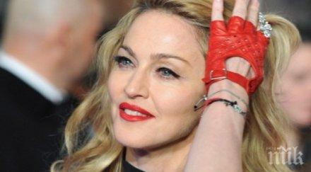 мадона свали дрехите подкрепи хилари клинтън снимки