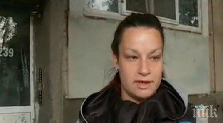 съседи майката захвърлила бебето протестираме докато получи строгото наказание