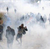 Френската полиция използва сълзотворен газ срещу демонстранти в Кале