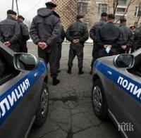 Полицейски удар в Сандански! Спипаха съпругата на ъндърграунд боса Змията с фалшива книжка, карат я в ареста с бебе на ръце