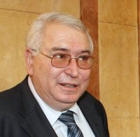 Корнезов: Следващият парламент може да бъде блокиран Корнезов: Следващият парламент може да бъде блокиран