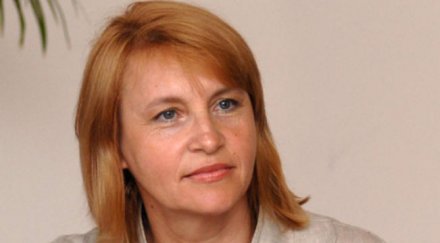 бойко освободи зам министърка дни края