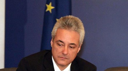 атанас чобанов париж кандидат премиерът марин райков добър брокер