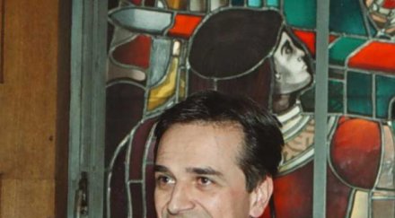 юпи сакскобургготски става служебен премиер