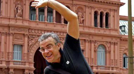 владо пенев ексцентричният министър културата снимки