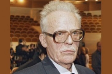 авторът утрините тихи почина