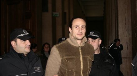 пуснаха мистър българия ареста успя изпрати баба