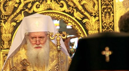 неофит християнската съвест мълчи протестите