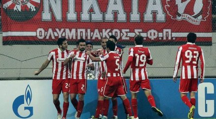 олимпиакос стана шампион гърция рекорден път
