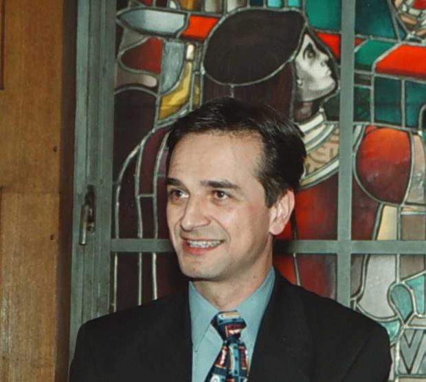 Юпи на Сакскобургготски става служебен премиер?