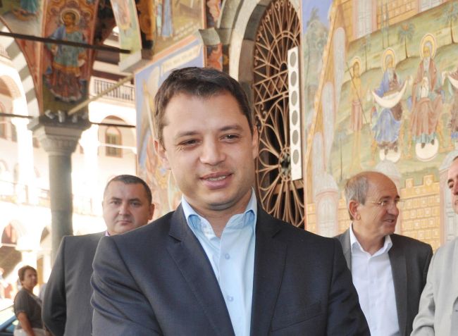 Делян Добрев инспектира в понеделник газовата връзка с Румъния 