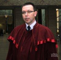 САНКЦИЯ! Прокурор Светлозар Костов олеква с 15% от заплатата си за година