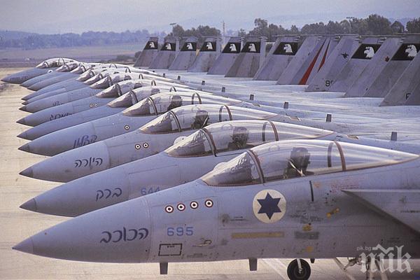 Израелски пилоти катапултираха, единият загина