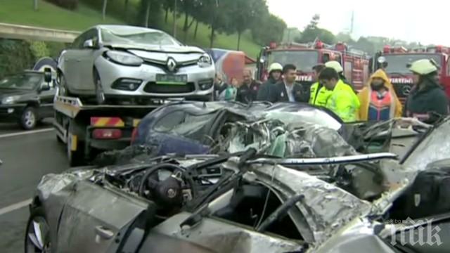 Два автомобила се размазаха в зверска катастрофа между Драгичево и Владая