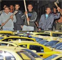 Бургас в ужас! Роми нападат с ножове таксиметрови шофьори 
