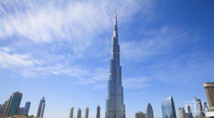 дубай вдига високата кула света