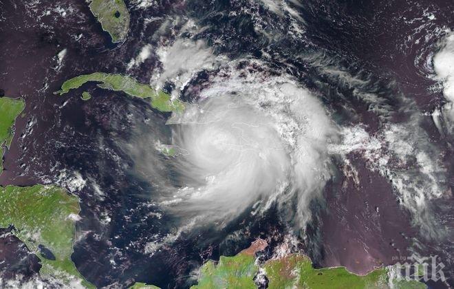 Източна Канада пострада от урагана Матю