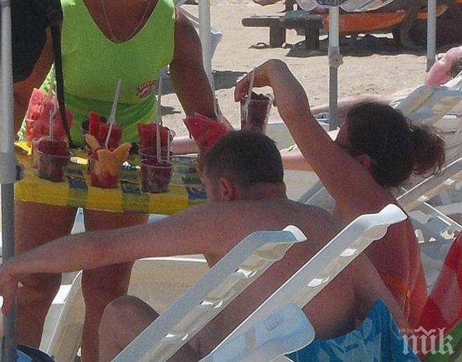 ХИТ! Работиш цяло лято на морето, а после пари... няма