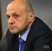 Депутатите ще препитат Дончев и още 7 министри на парламентарния контрол
