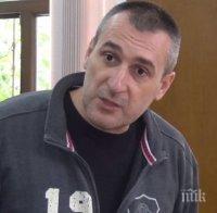 Оставиха в ареста обвинения за убийството на родителите му полицай Караджов