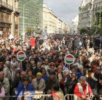 Хиляди скочиха на Орбан в Унгария