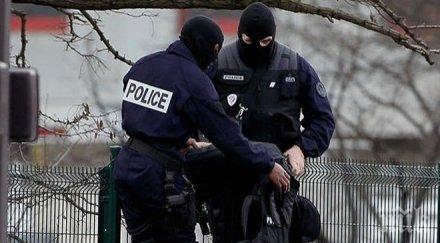 екшън закопчаха избягалия затвора рецидивист бахура