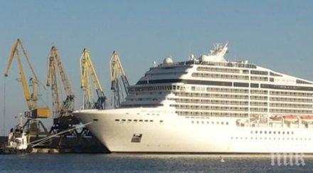 драконовски мерки сигурност лайнерът опера акостира бургас