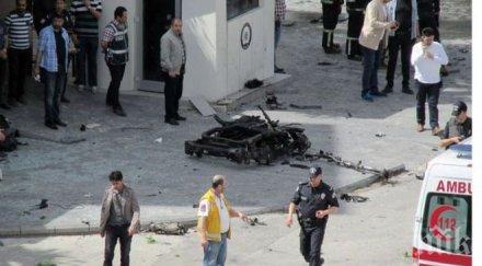 екшън полицаи заклещиха терористи блок един гръмна загинали трима служители реда обновена