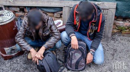 бежанци предизвикаха сблъсъци солун