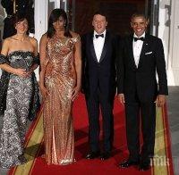 Мишел Обама се изтупа с Версаче на последния си прием като първа дама