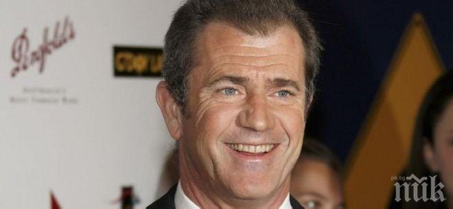 Мел Гибсън ще има девето дете от 26-годишна