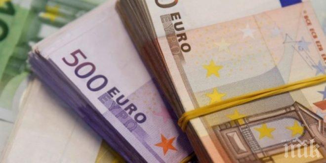 Доклад разкрива: Парите от ЕС вдигнали заплатите в България с 15 на сто!