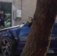 Пишлеме дрифтър се размаза в дърво, но се отърва само със счупен нос