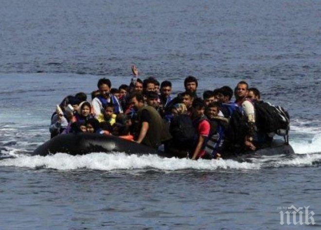 НОВО НАШЕСТВИЕ! Над 1000 мигранти спасени от италианската брегова охрана