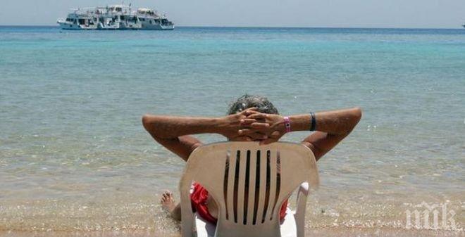 Немска баба се хвали: В Германия щях да съм чистачка, а Каварна е като Рая!