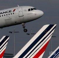 Технически проблеми отклониха два самолета на 