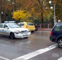 Патрулка се заби в кола с бебе вътре!