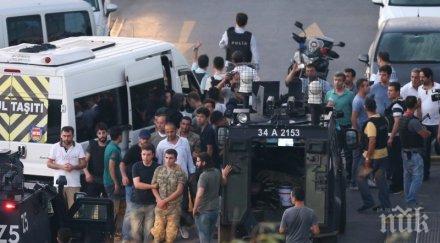 безпощадно арестите рокадите турските служби сигурност продължават