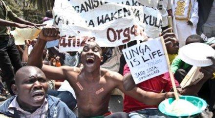 масови безредици африканци вилнеят стрелят оон цивилни убити