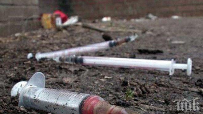 Екшън! 500 наркомана пребиха охраната и избягаха от клиника във Виетнам

