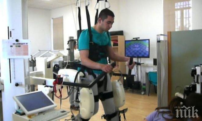 Четвърта година родители от Плевен търсят спасение за сина си