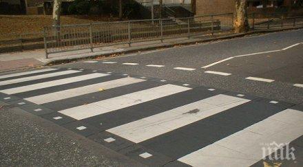 наглостта джигит мина всякакви граници шофьор помете дете зебра шокиращо видео