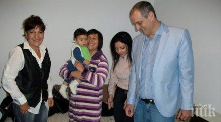 невероятна история шестия опит инвитро незрящата мария стана майка